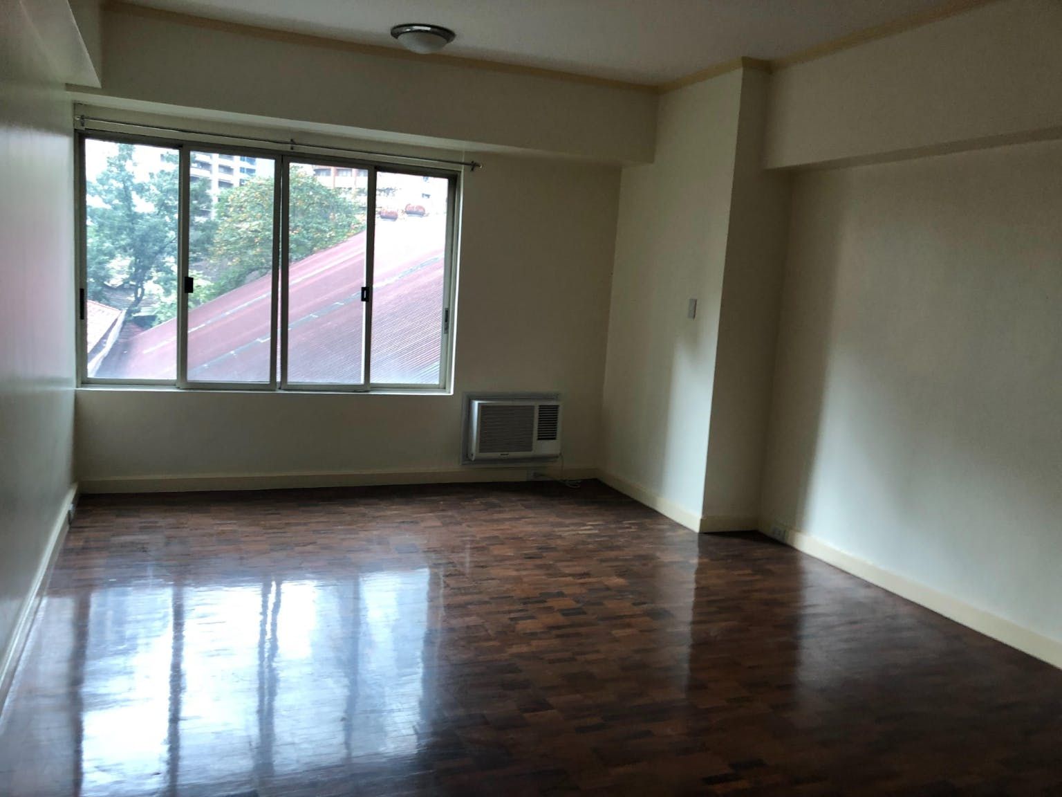 "2BR Condo for Rent in One Salcedo Place, Salcedo Village, Makati"06