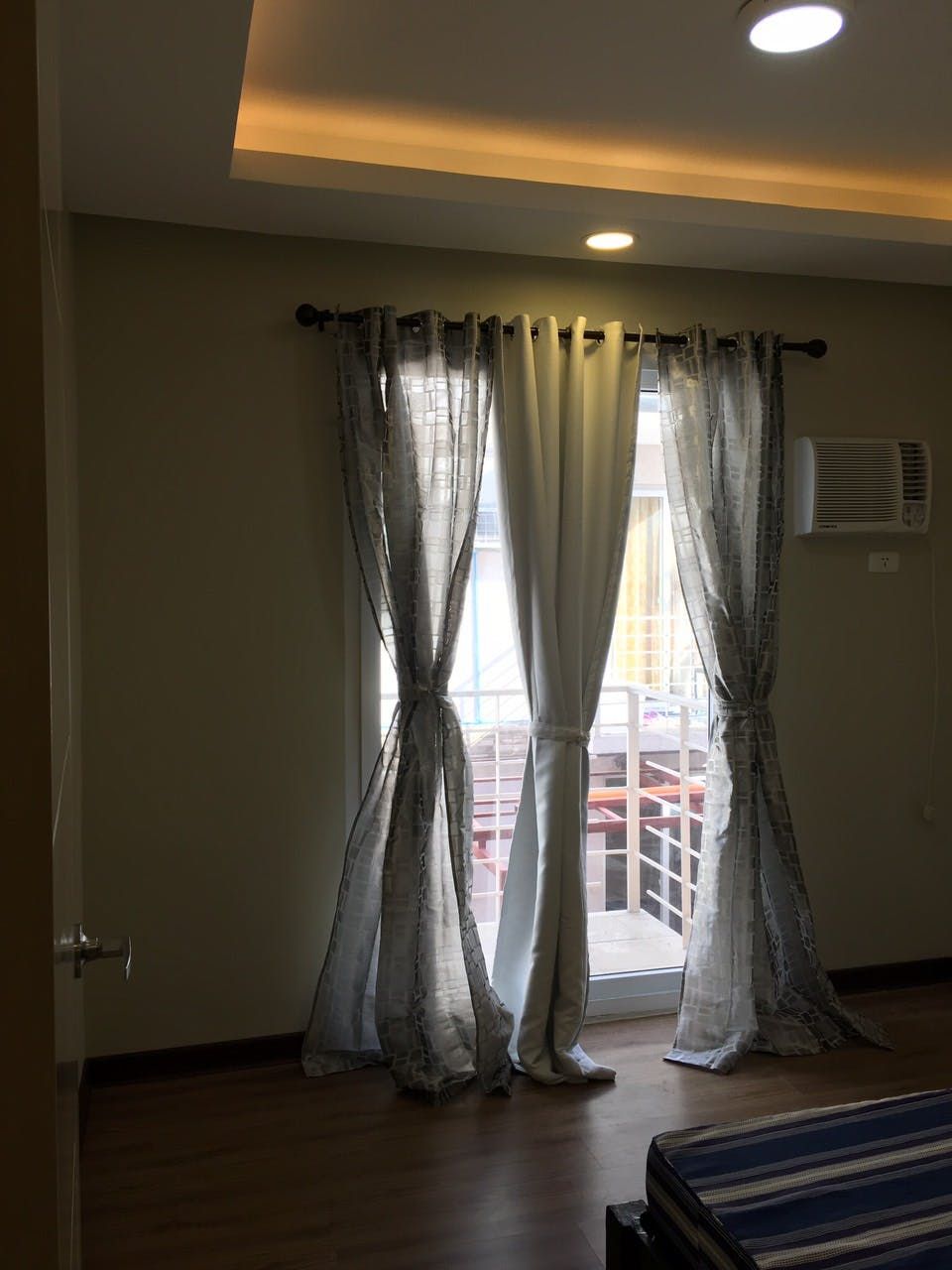 "2BR Condo for Rent in Pacific Coast Residences, BF Homes, Las Pi?as"06