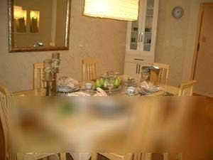 "2BR Condo for Rent in Elizabeth Place, Salcedo Village, Makati"08