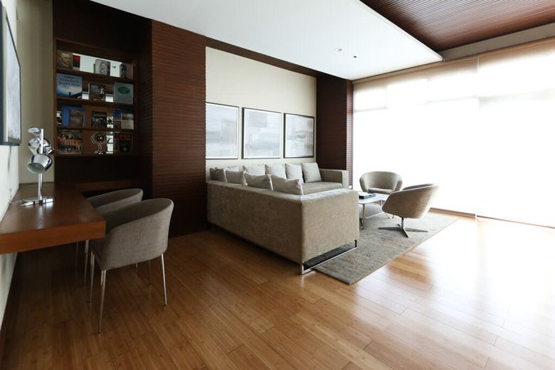 "2BR