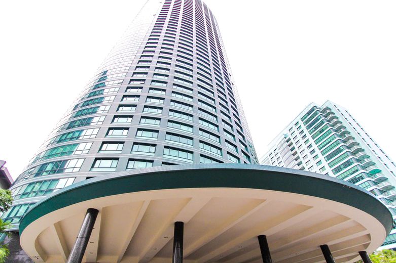 "3BR Condo for Rent in Rizal Tower, Rockwell Center, Makati"01