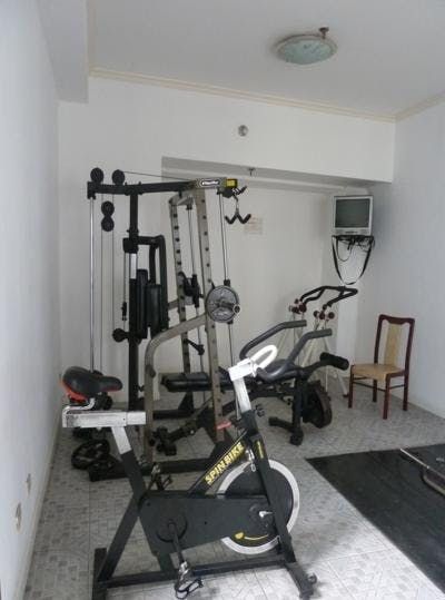 "1BR Condo for Rent in Island Plaza, Salcedo Village, Makati"09