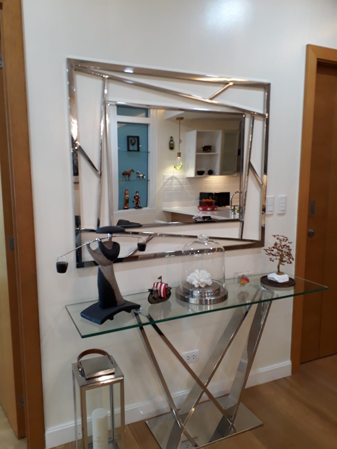 "1BR Condo for Rent in Park Terraces, San Lorenzo, Makati"06