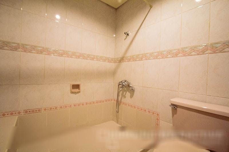 "1BR Condo for Rent in One Lafayette Square, Salcedo Village, Makati"04