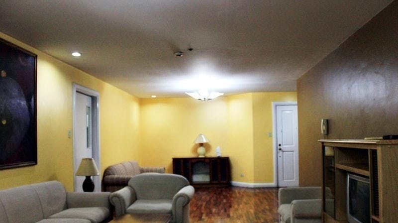 "2BR Condo for Rent in Easton Place, Salcedo Village, Makati"08