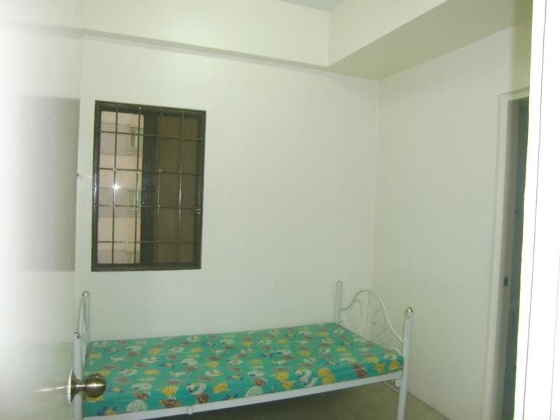 "2BR Condo for Rent in Manhattan Square, Salcedo Village, Makati"06