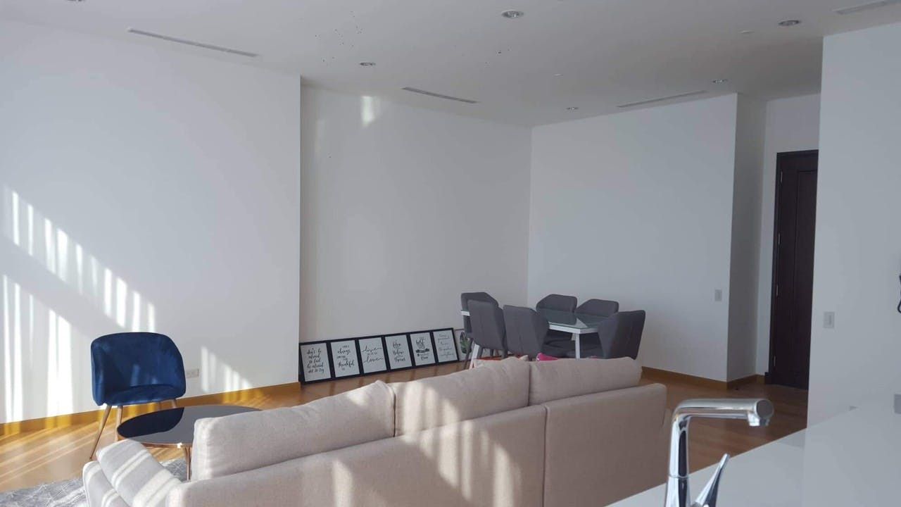 "1BR Condo for Rent in Trump Tower Manila, Poblacion, Makati"10