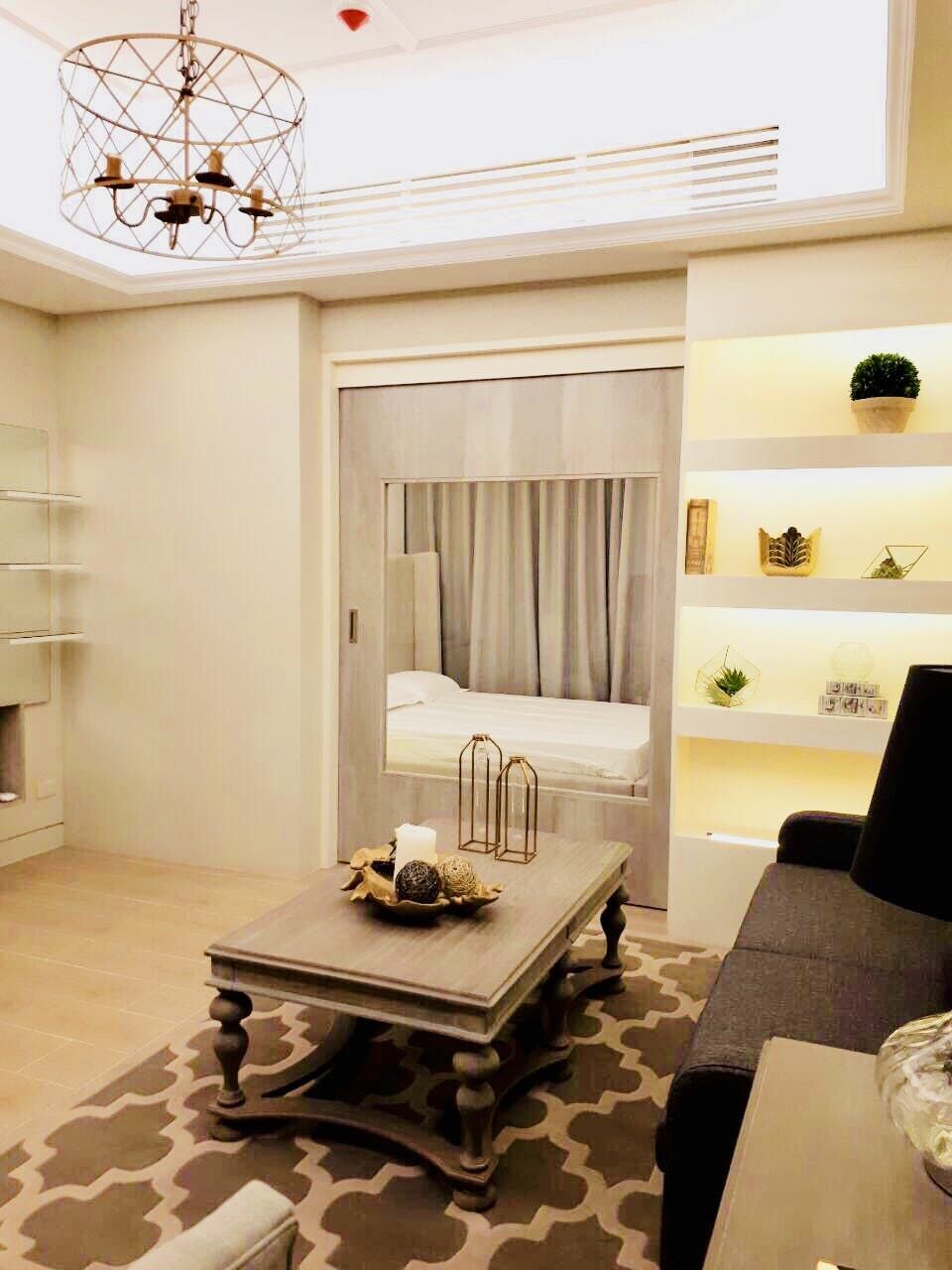 "1BR Condo for Rent in Two Central, Salcedo Village, Makati"04