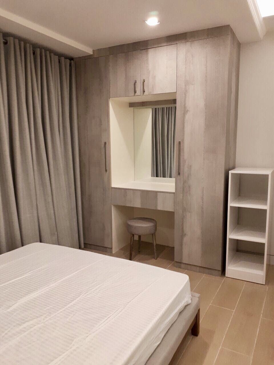 "1BR Condo for Rent in Two Central, Salcedo Village, Makati"08