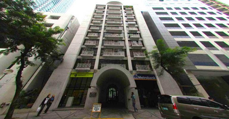 "2BR Condo for Rent in La Maison, San Lorenzo Village, Makati"04