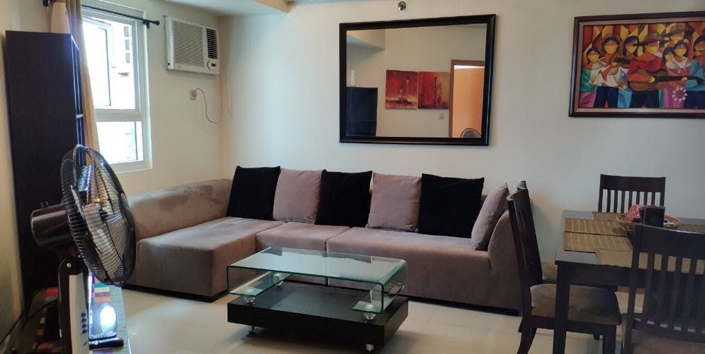 "1BR Condo for Rent in The Trion Towers, BGC - Bonifacio Global City, T"06