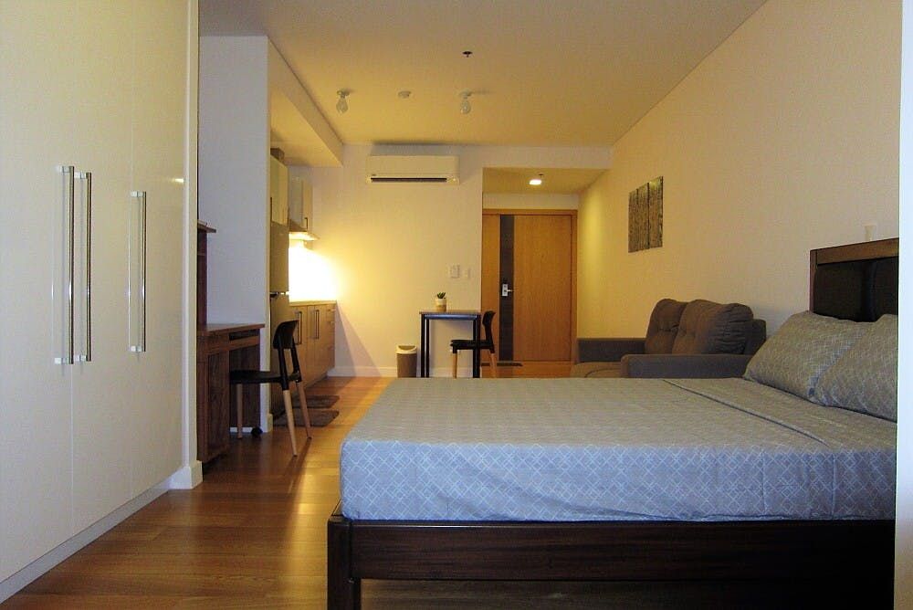 "Studio Condo for Rent in Park Terraces, San Lorenzo, Makati"08