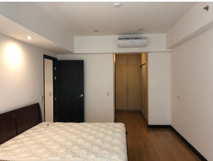 "2BR