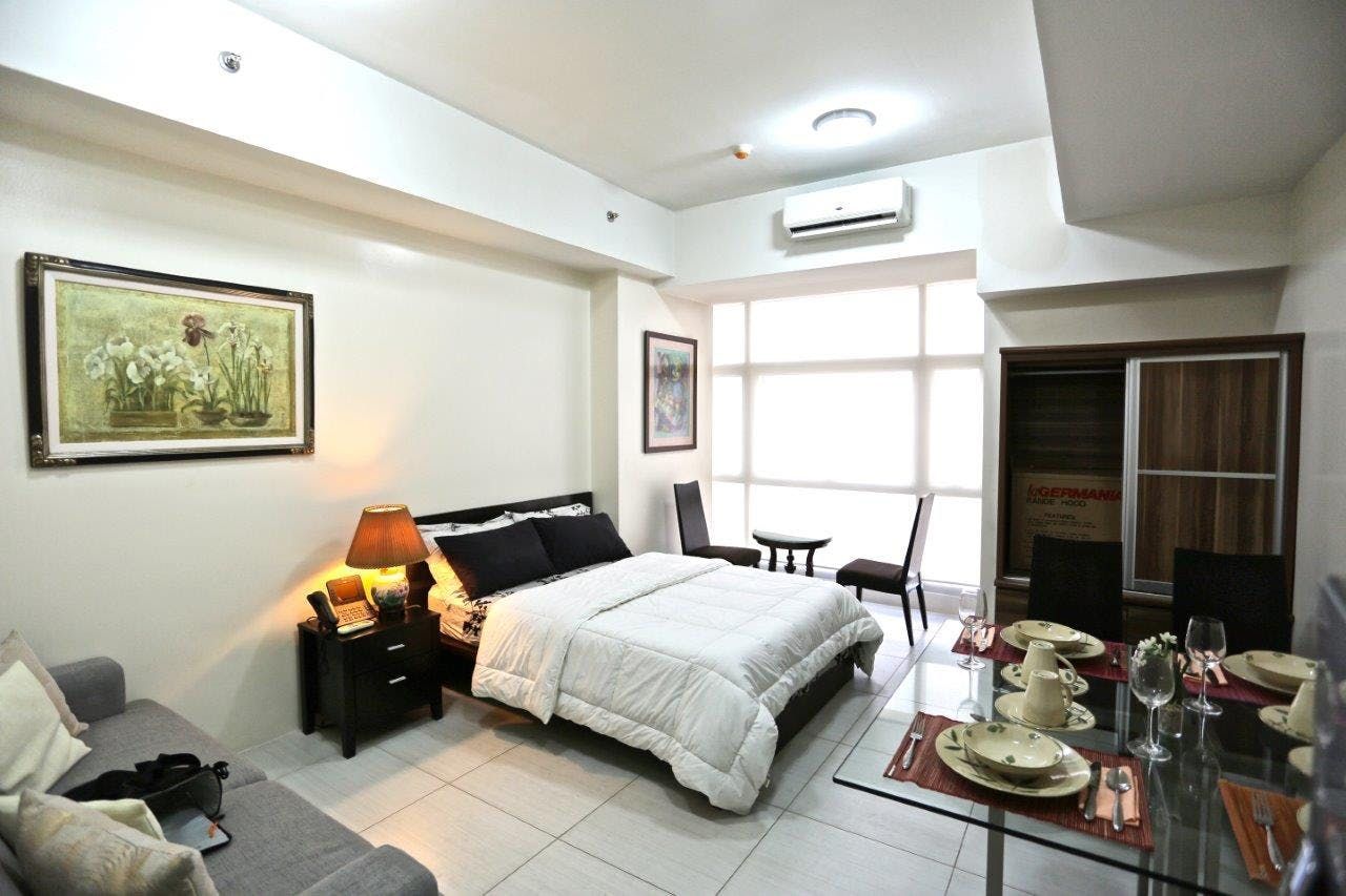 "Studio Condo for Rent in Twin Oaks Place West Tower, Ortigas Center, M"06