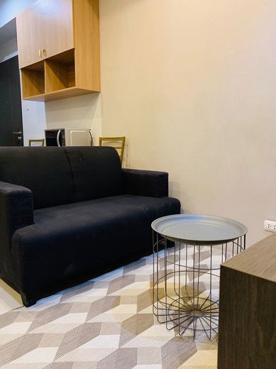 "1BR