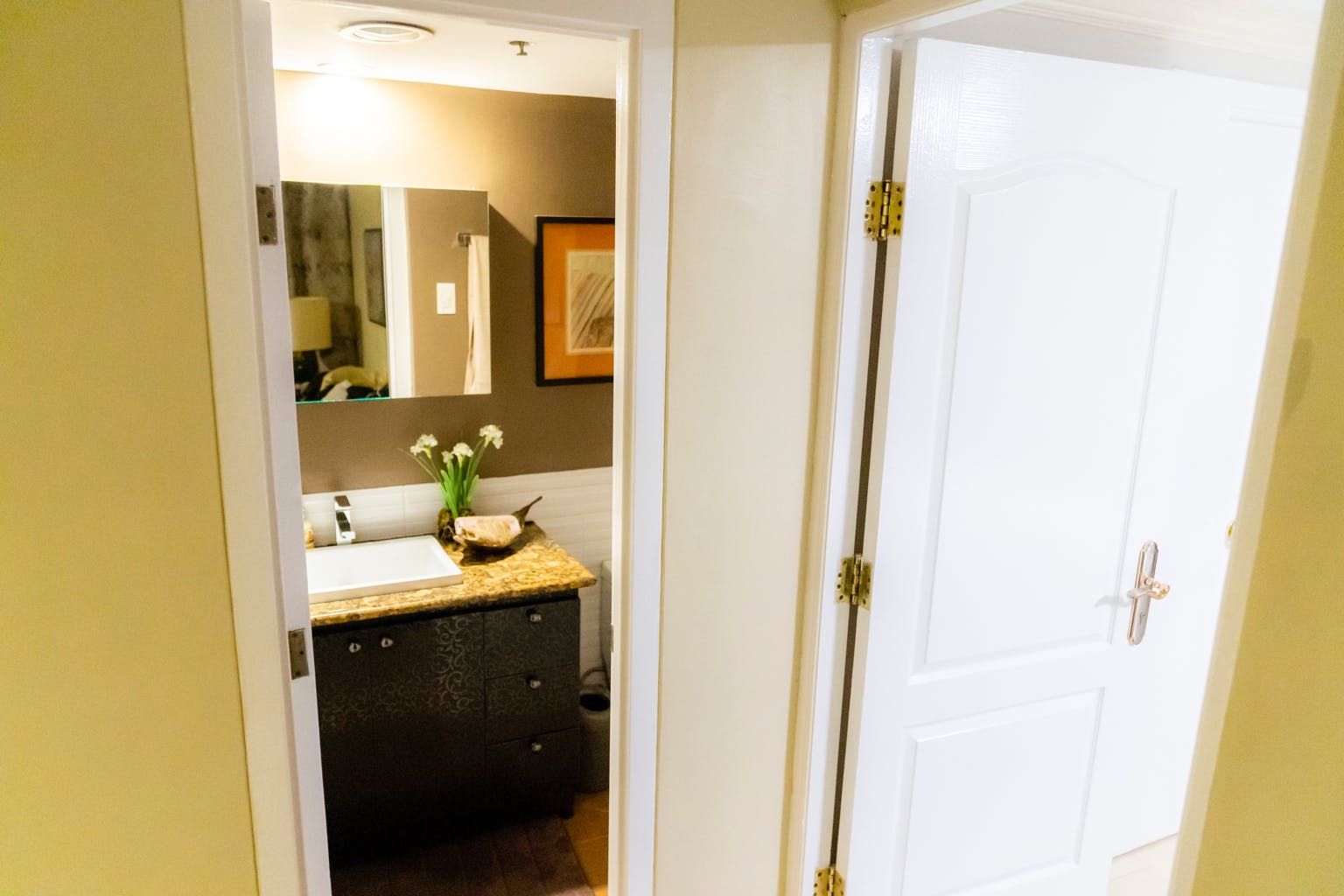 "2BR Condo for Rent in Acqua Private Residences, Hulo, Mandaluyong"03