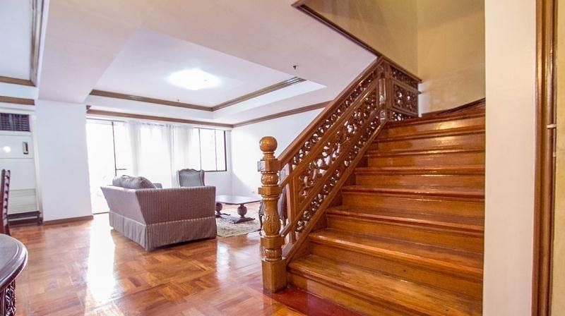 "3BR Condo for Rent in Crown Tower, Salcedo Village, Makati"04
