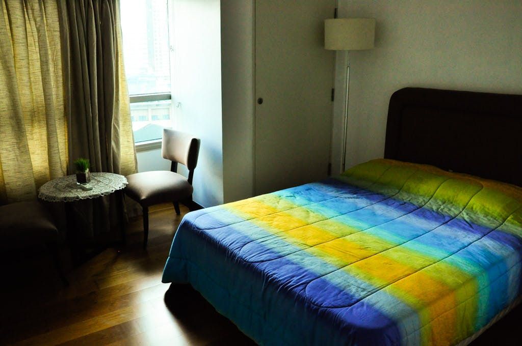 "2BR Condo for Rent in The Residences at Greenbelt, Legazpi Village, Ma"04