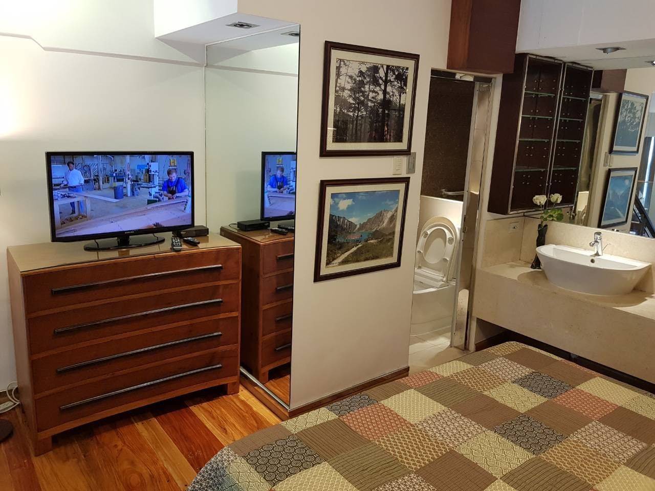 "1BR Condo for Rent in The St. Francis Shangri-La Place, Ortigas Center"04