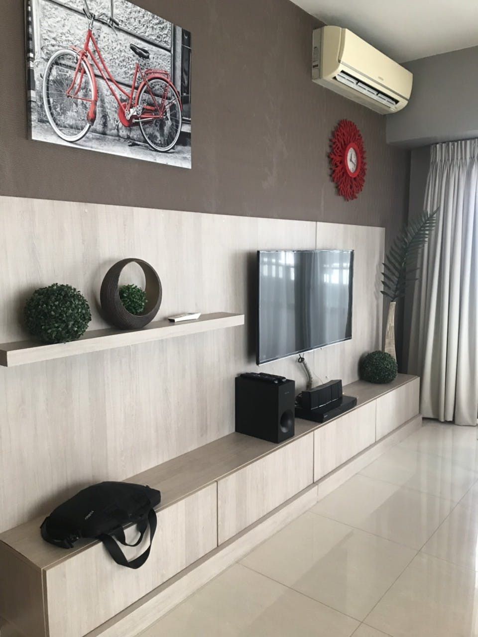 "1BR Condo for Rent in Arya Residences, BGC - Bonifacio Global City, Ta"06