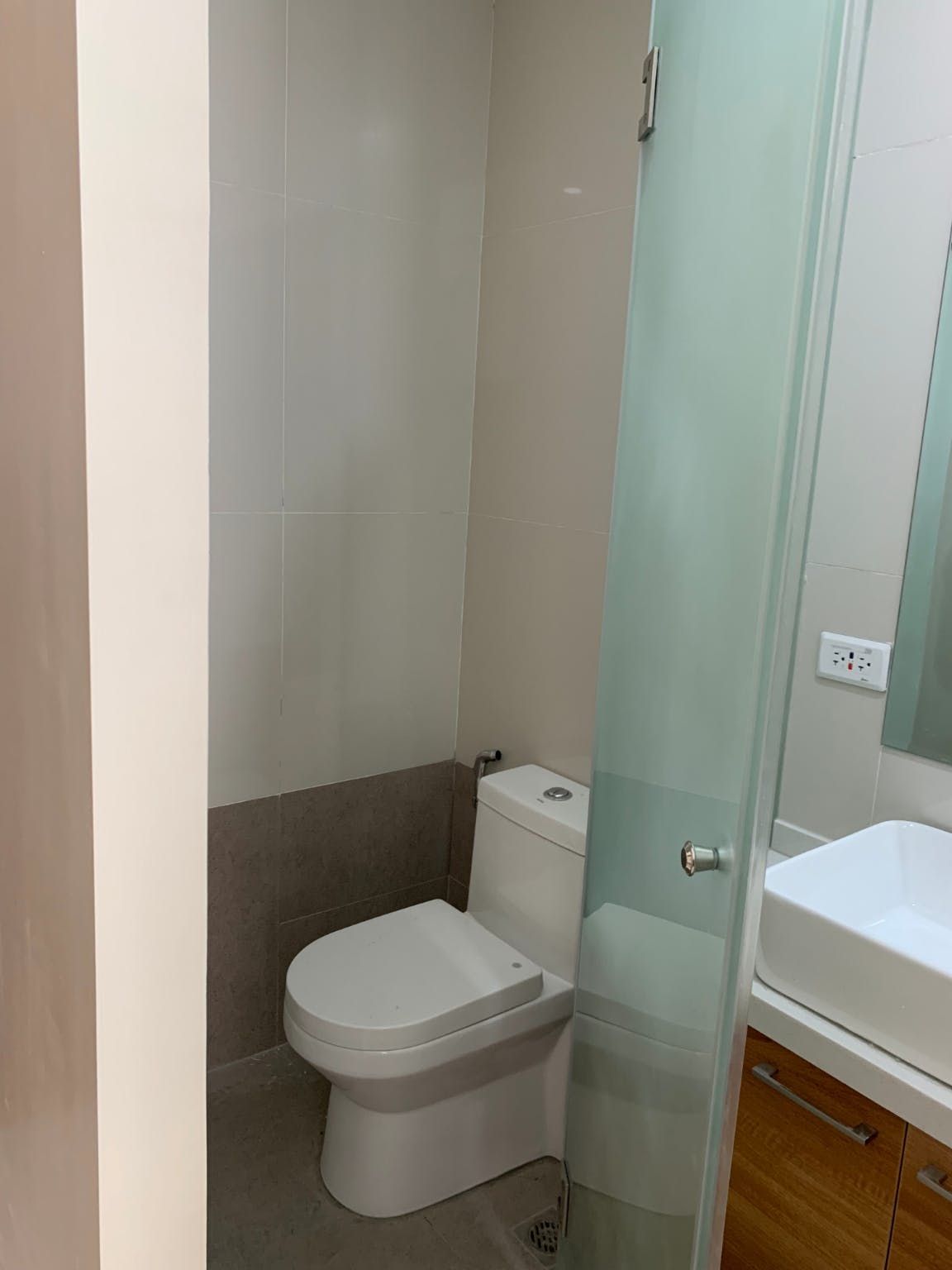 "Studio Condo for Rent in Avida CityFlex Towers, BGC - Bonifacio Global"03