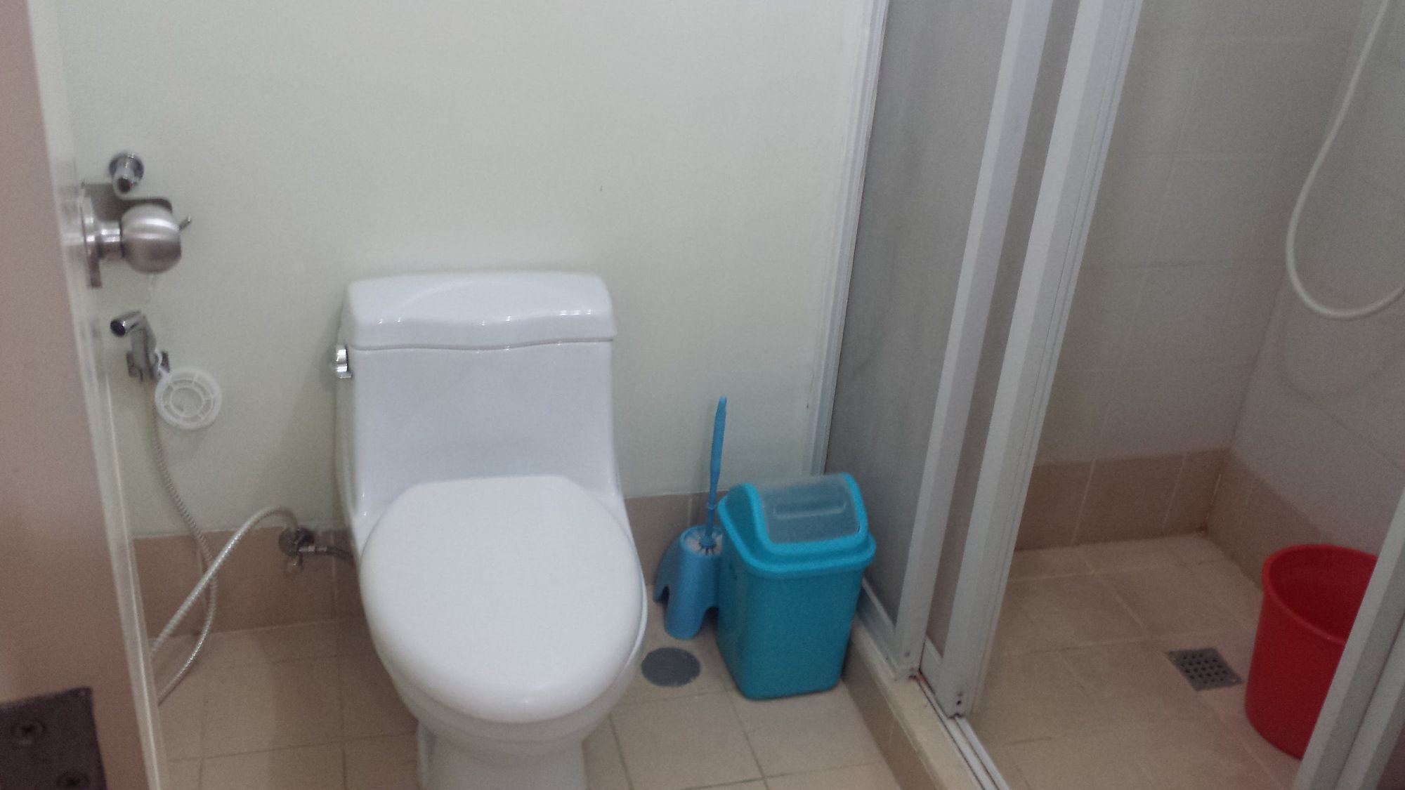 "2BR Condo for Rent in Gateway Garden Heights, Buayang Bato, Mandaluyon"04