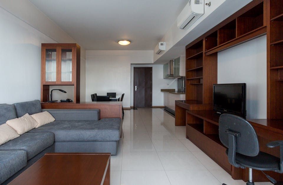 "2BR Condo for Rent in The St. Francis Shangri-La Place, Ortigas Center"08