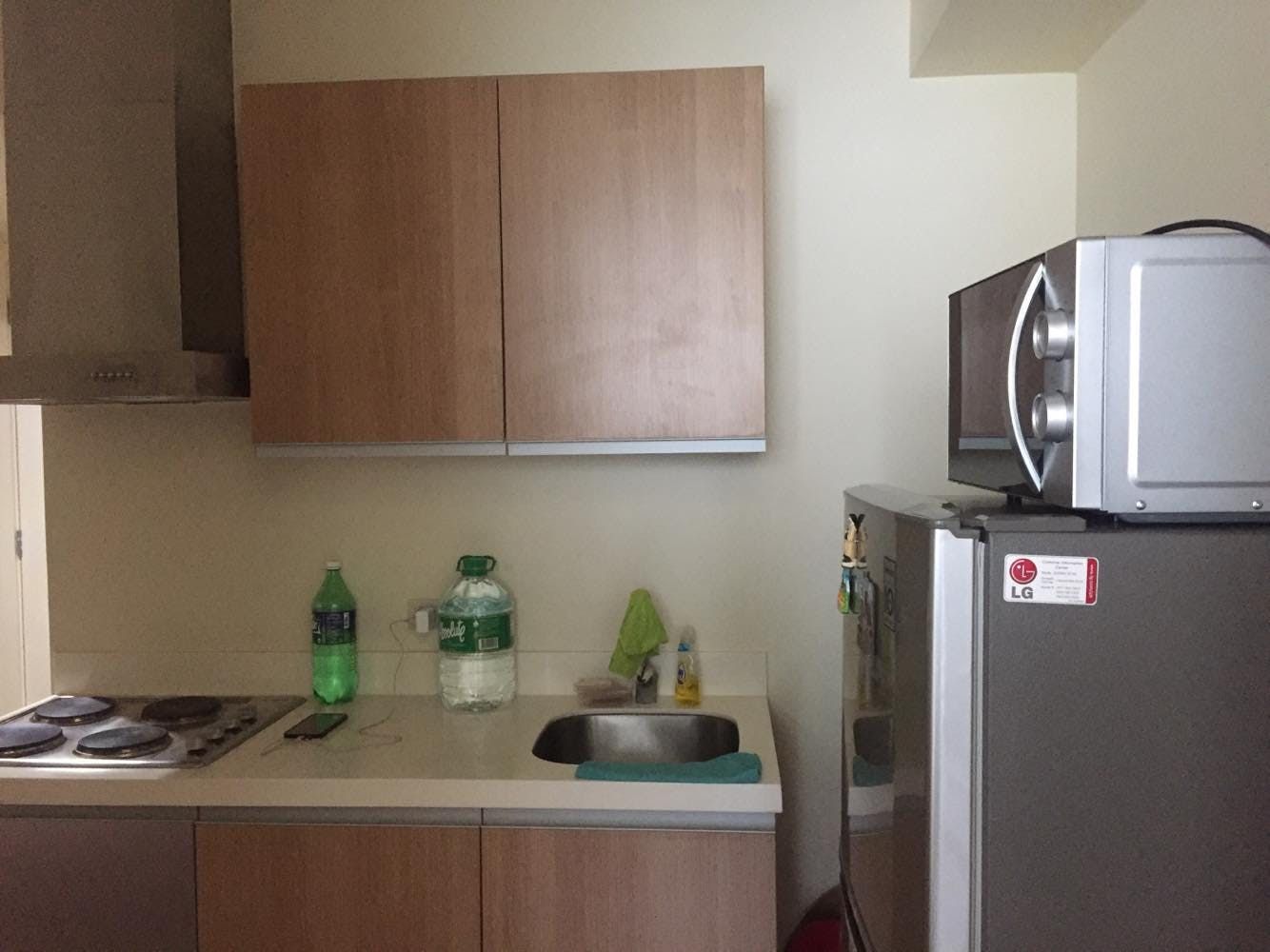 "2BR Condo for Rent in Azure Urban Resort Residences, Bicutan, Para?aqu"04