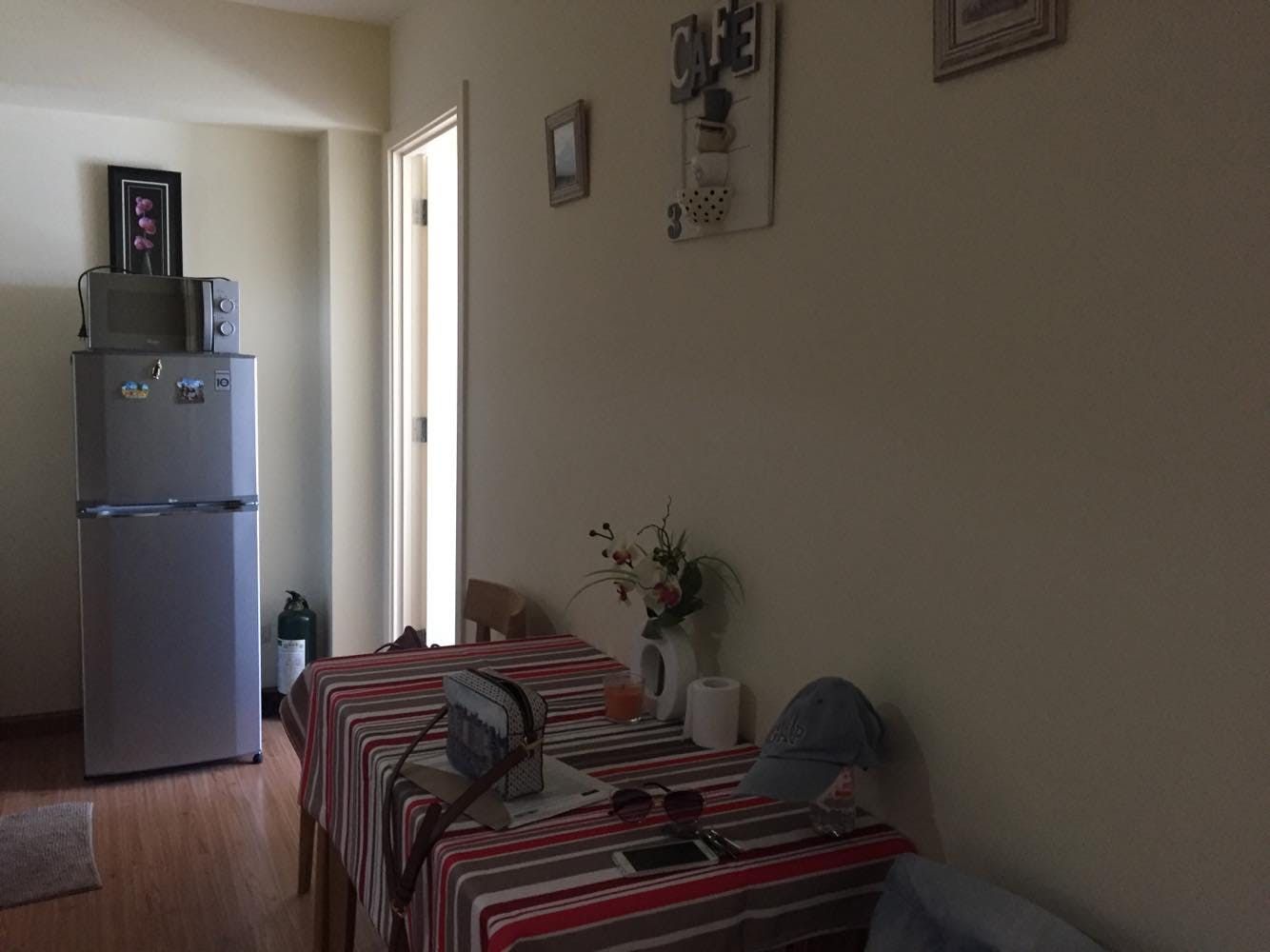 "2BR Condo for Rent in Azure Urban Resort Residences, Bicutan, Para?aqu"06