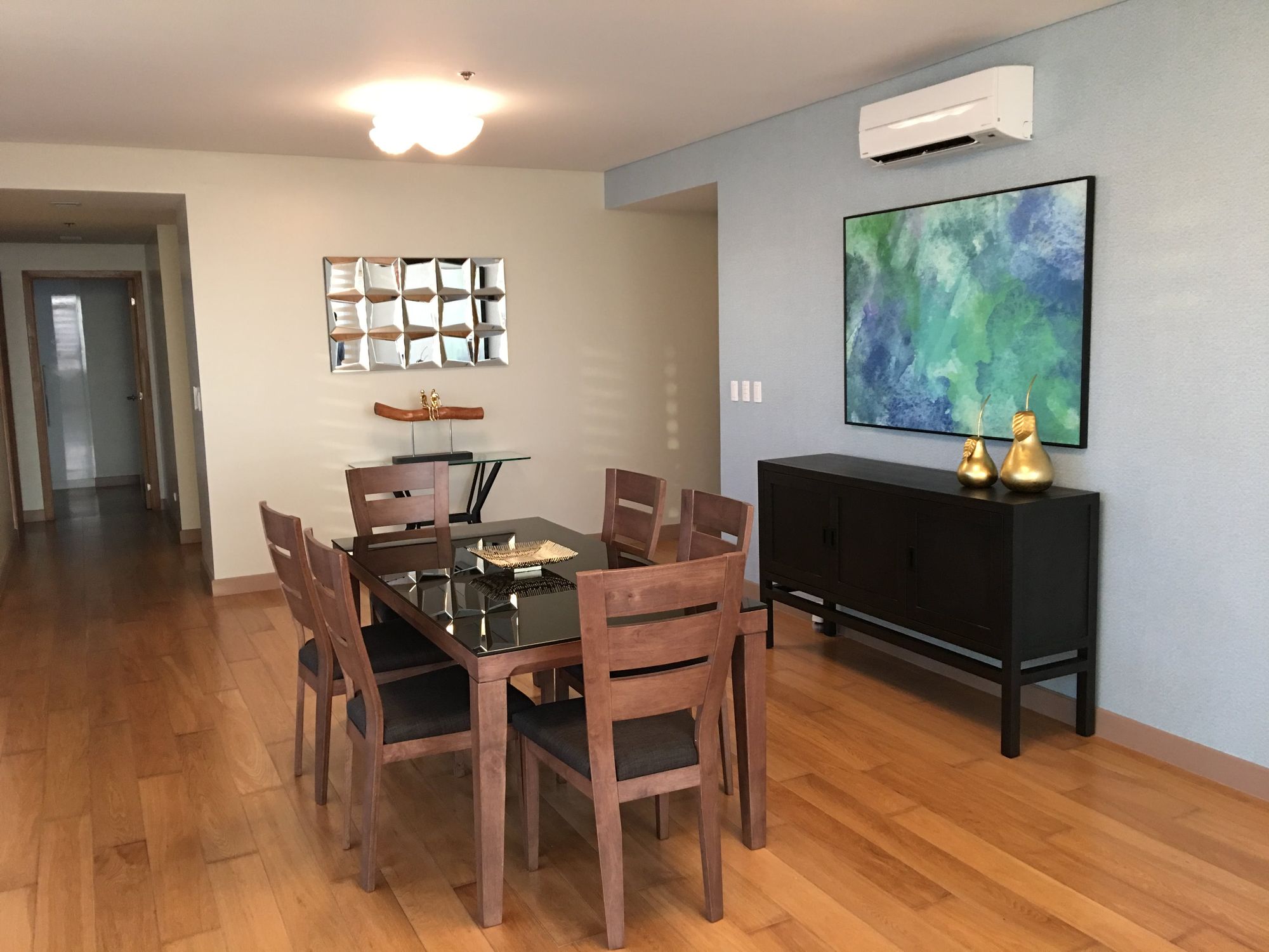 "3BR Condo for Rent in Park Terraces, San Lorenzo, Makati"05