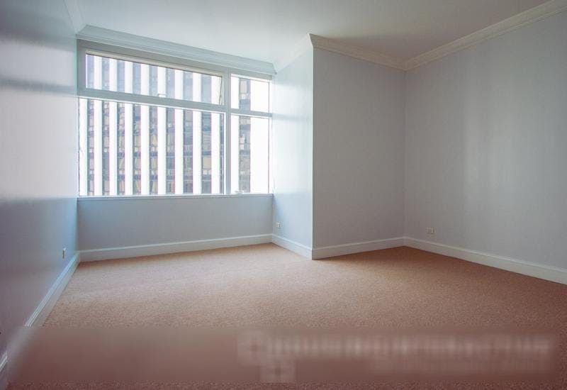 "3BR Condo for Rent in One Roxas Triangle, Urdaneta, Makati"09