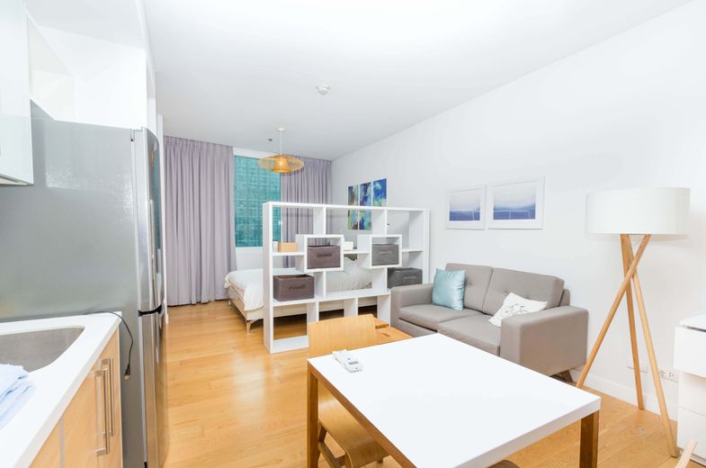 "Studio Condo for Rent in Park Terraces, San Lorenzo, Makati"01