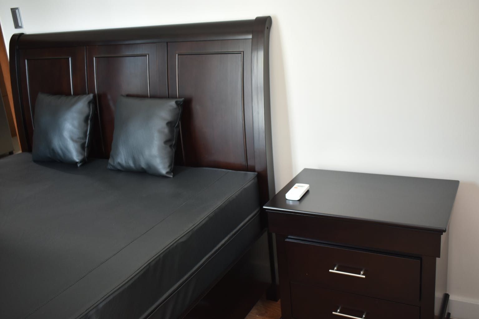 "1BR Condo for Rent in The Sapphire Bloc, Ortigas Center, Pasig"04