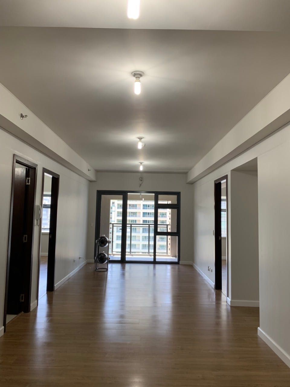 "2BR Condo for Rent in Escala Salcedo, Salcedo Village, Makati"10