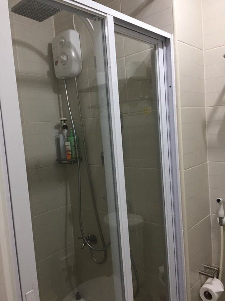 "Studio Condo for Rent in Greenbelt Excelsior, Legazpi Village, Makati"03
