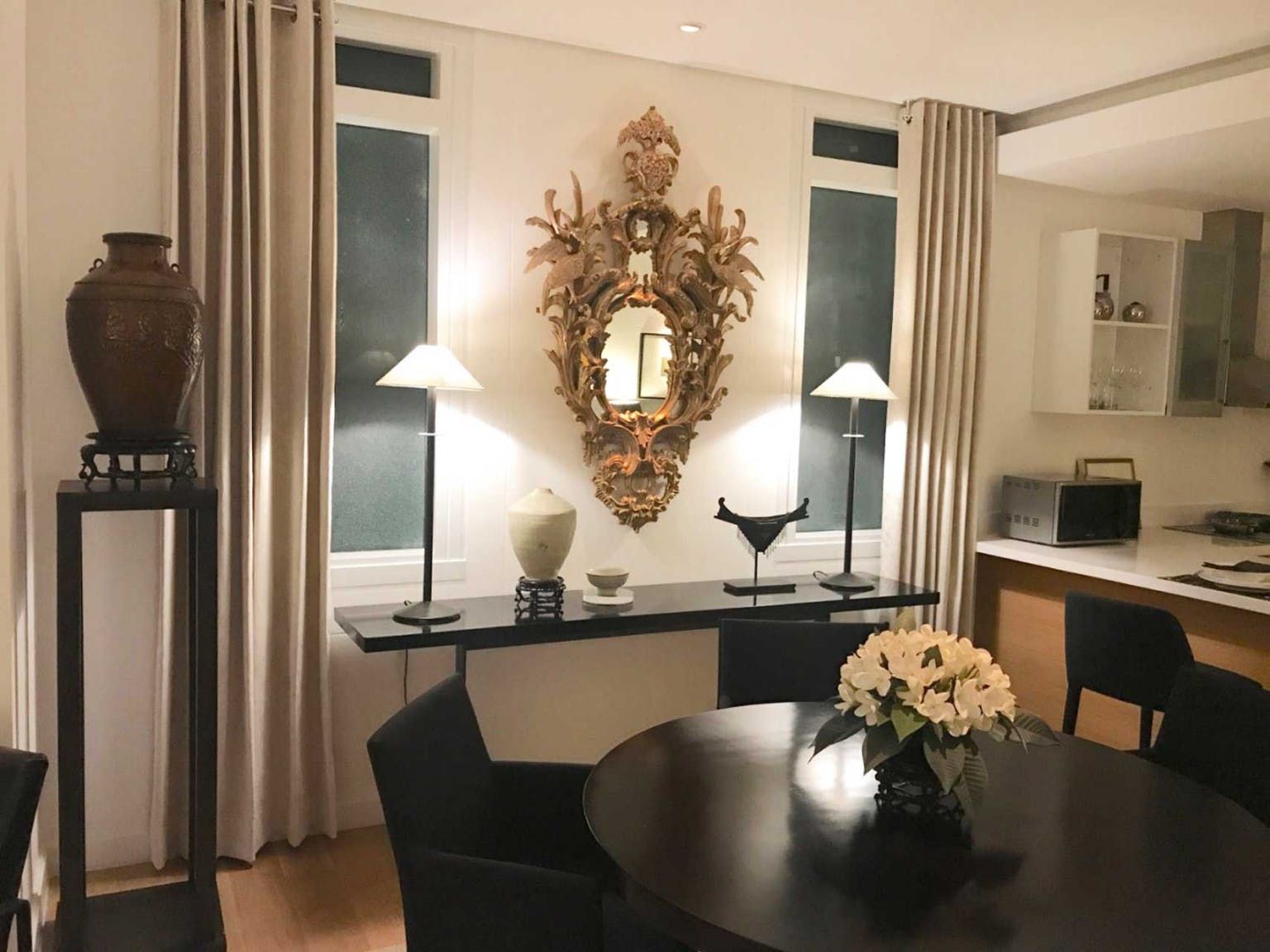 "2BR Condo for Rent in Park Terraces, San Lorenzo, Makati"06