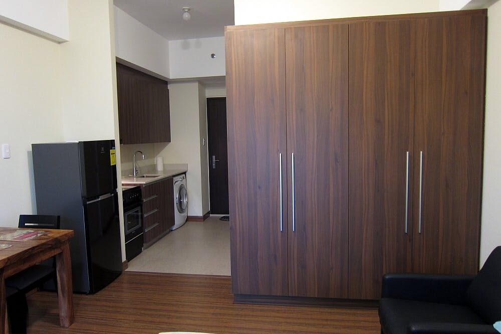 "1BR Condo for Rent in The Columns Ayala, Bel-Air, Makati"03