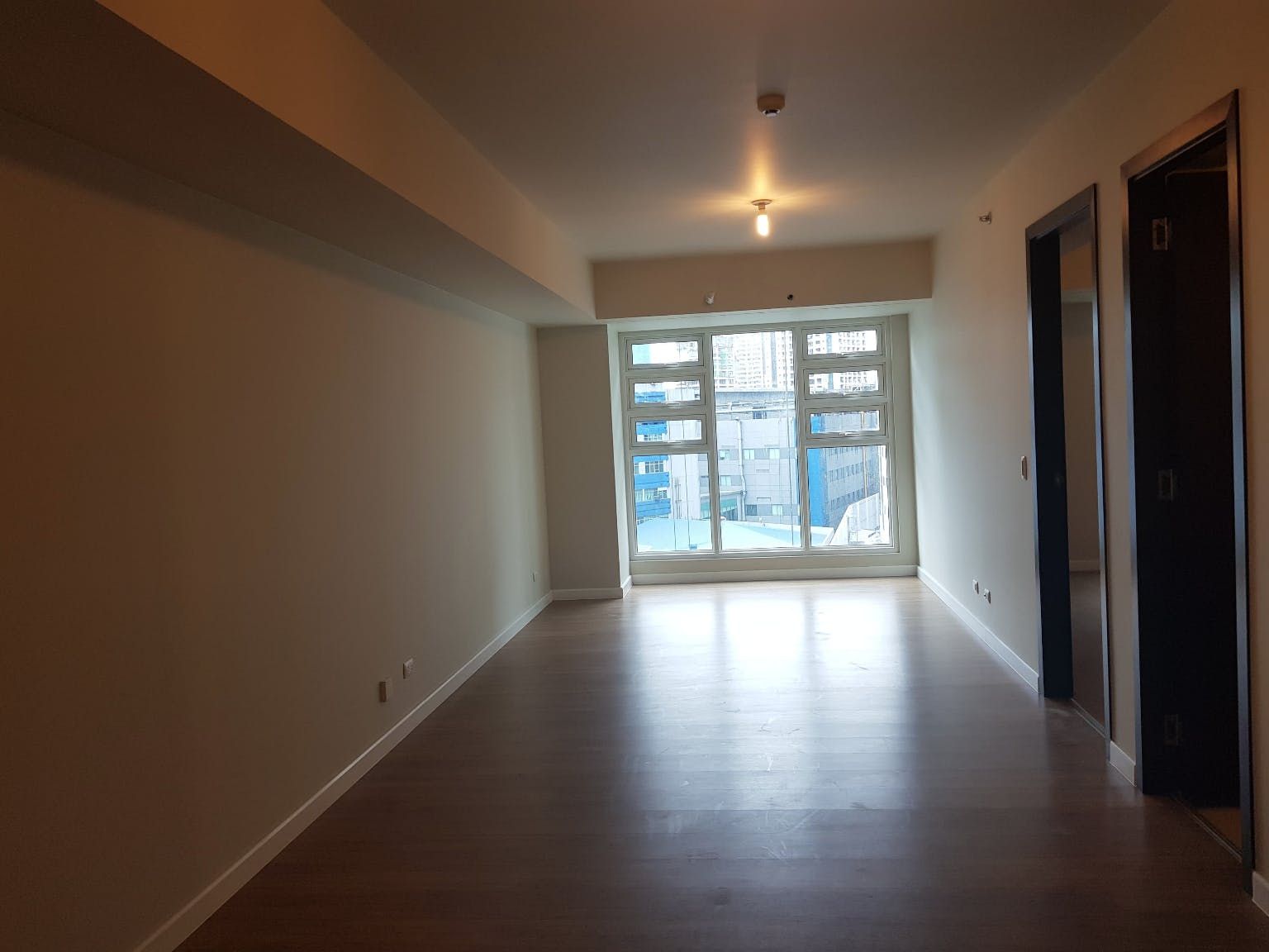 "1BR Condo for Rent in Kroma Tower, Legazpi Village, Makati"06