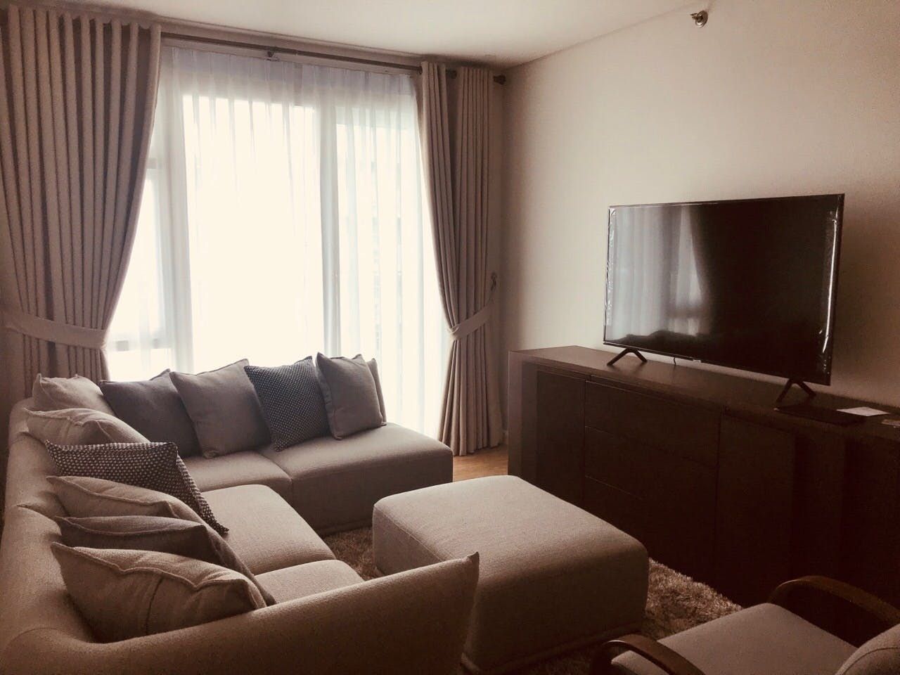 "3BR Condo for Rent in The Sequoia at Two Serendra, BGC - Bonifacio Glo"08