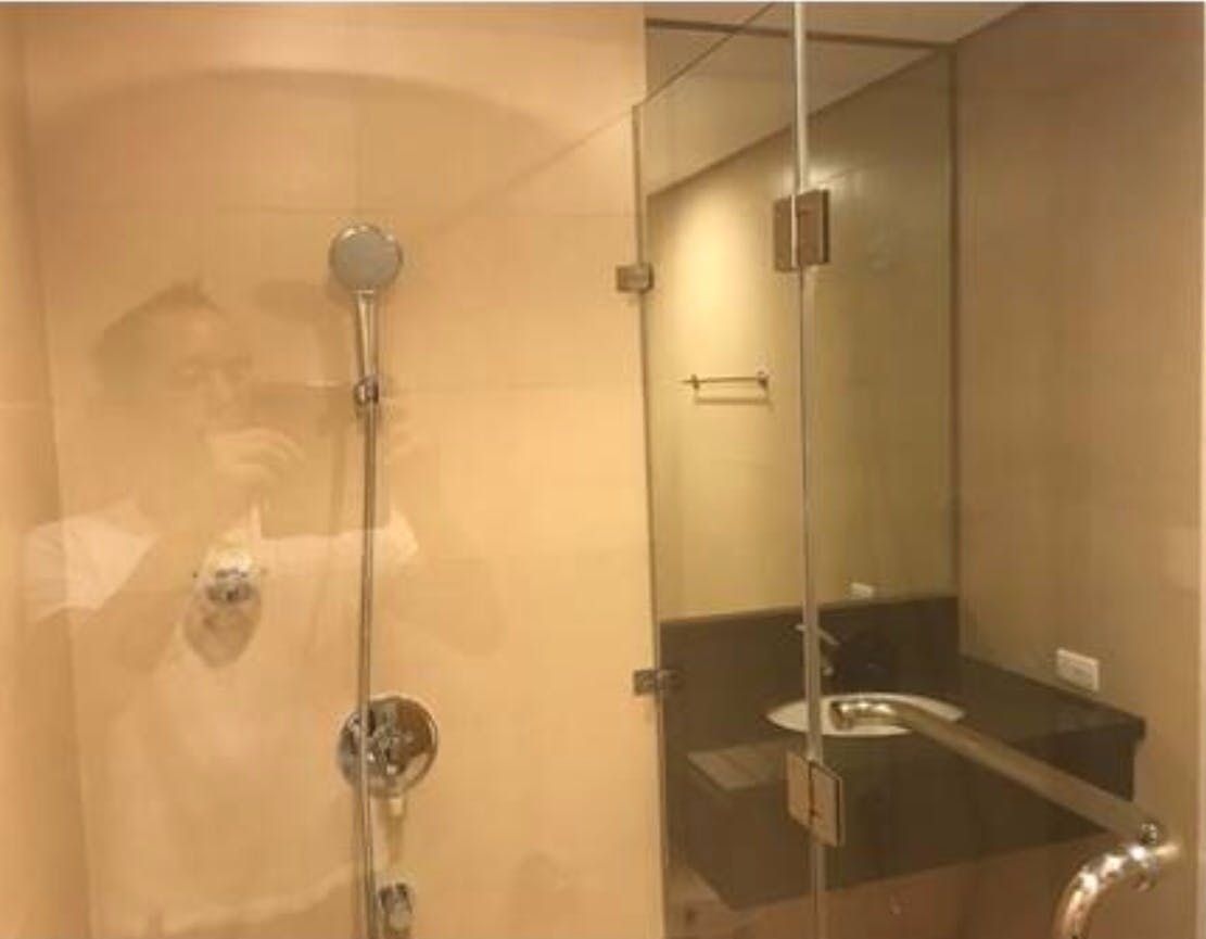 "Studio Condo for Rent in Park Terraces, San Lorenzo, Makati"09