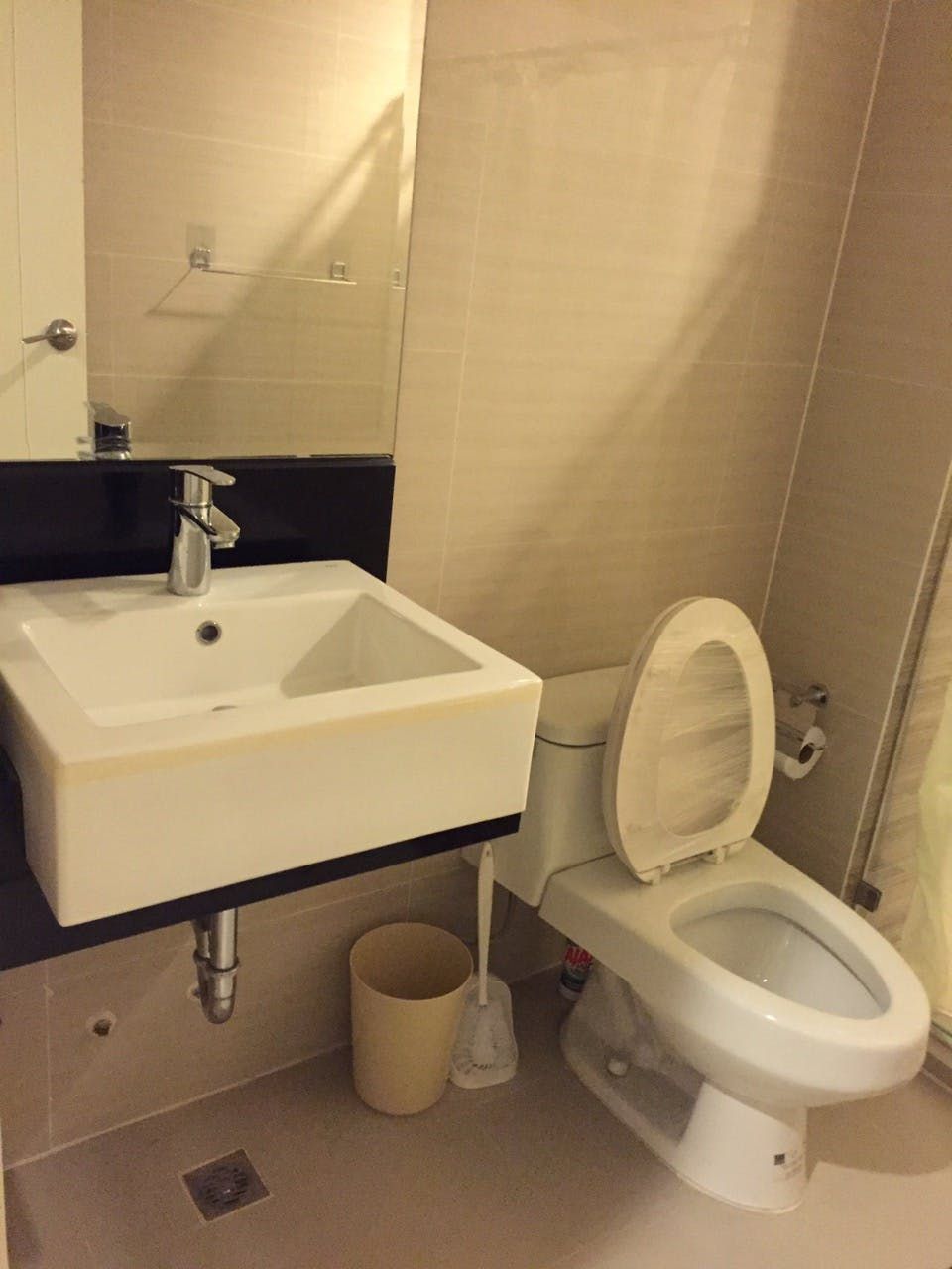 "Studio Condo for Rent in The Venice Luxury Residences, McKinley Hill,"08