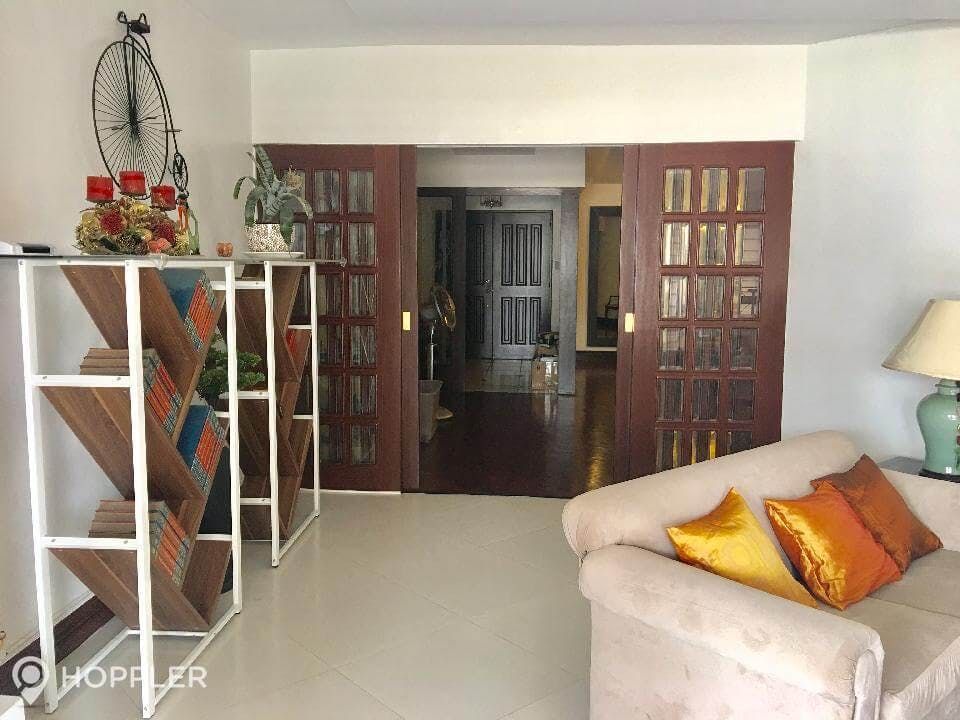 "3BR Condo for Rent in Park Terraces, San Lorenzo, Makati"08