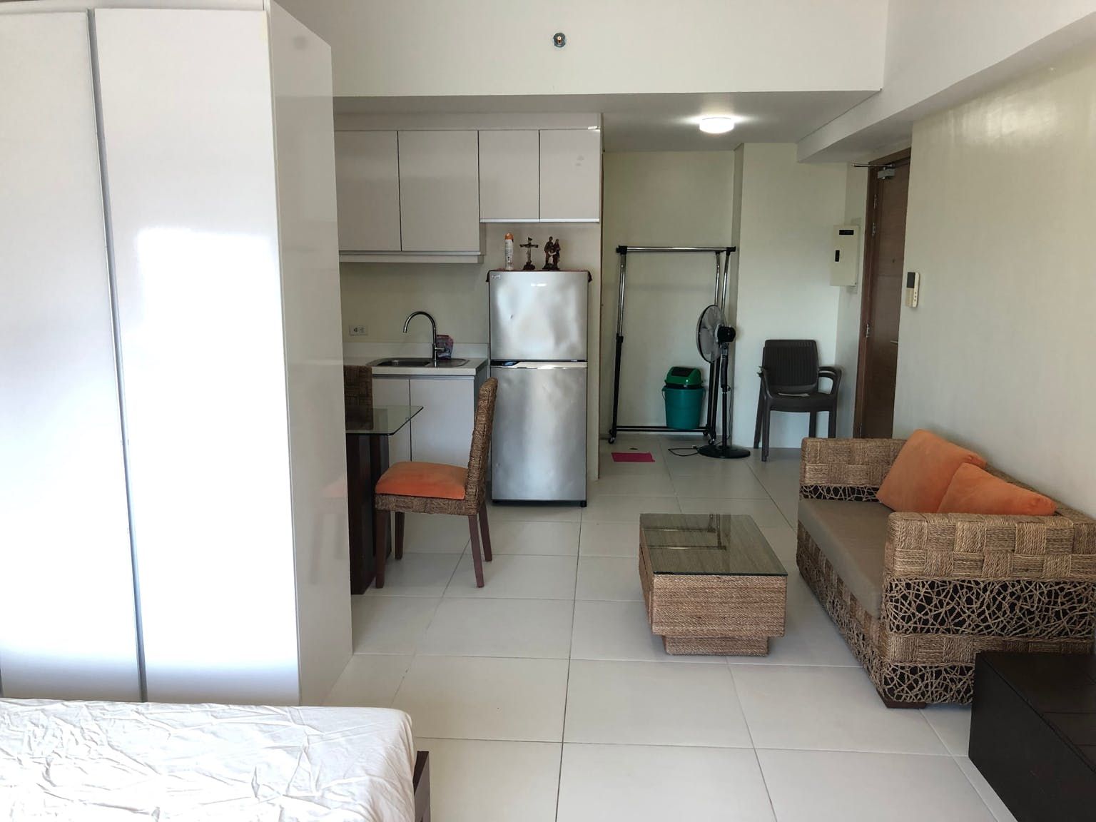 "Studio Condo for Rent in Icon Plaza, BGC - Bonifacio Global City, Tagu"06