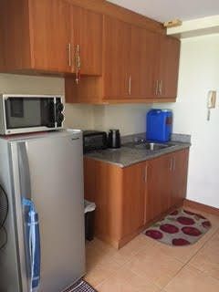 "1BR
