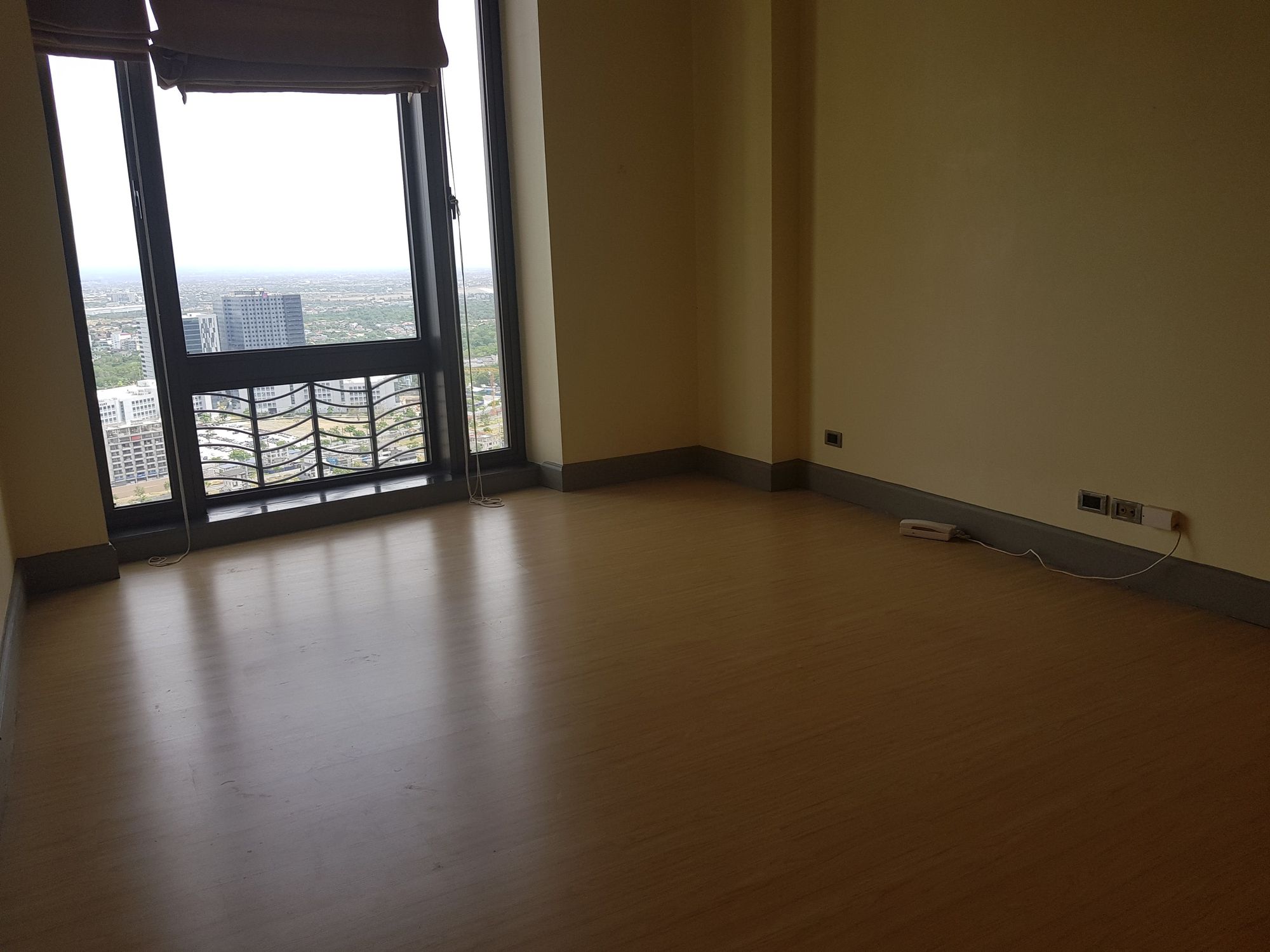 "3BR Condo for Rent in Essensa, BGC - Bonifacio Global City, Taguig"05