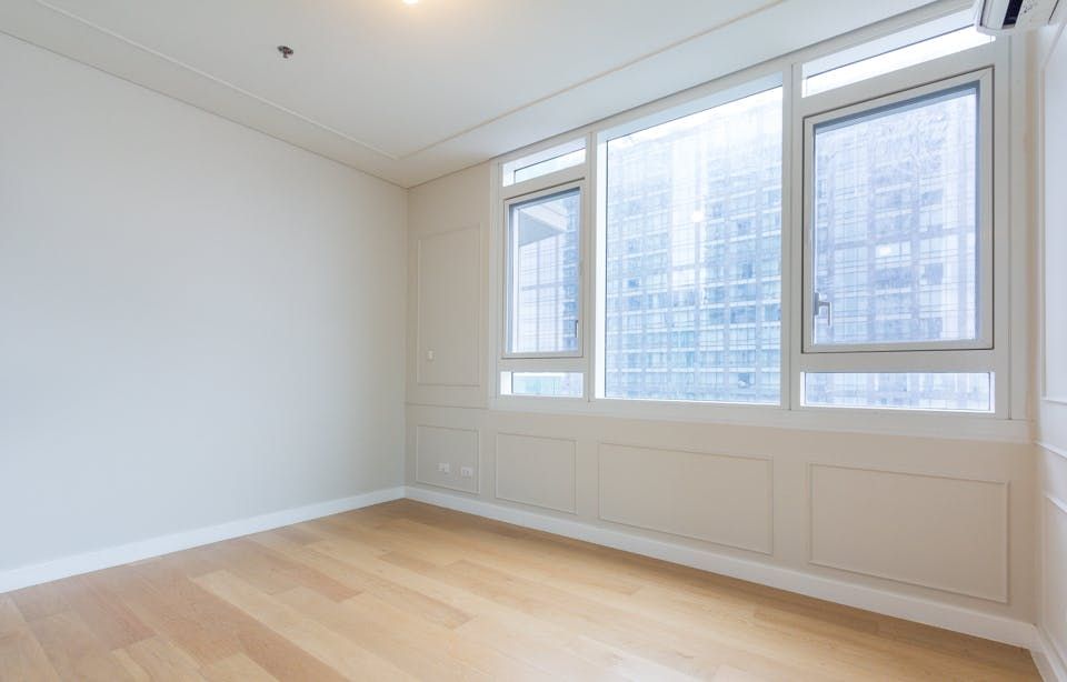 "3BR Condo for Rent in Park Terraces, San Lorenzo, Makati"04