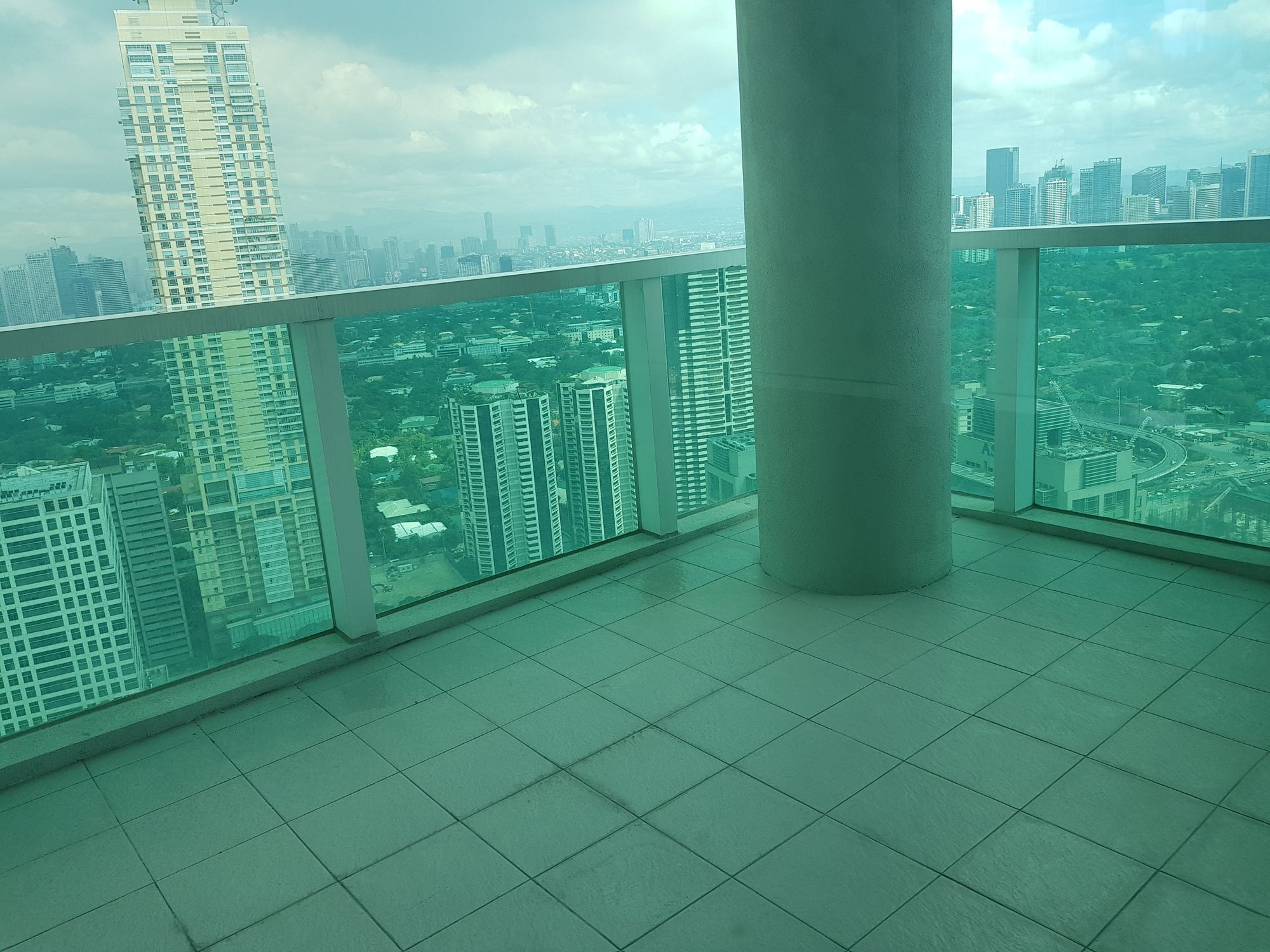 "3BR Condo for Rent in Park Terraces, San Lorenzo, Makati"04