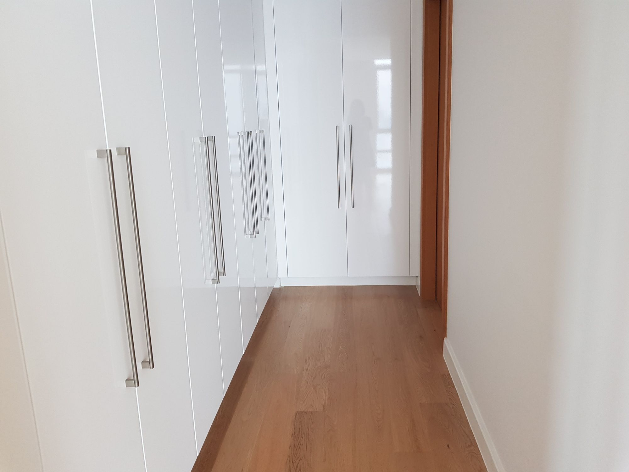 "3BR Condo for Rent in Park Terraces, San Lorenzo, Makati"08