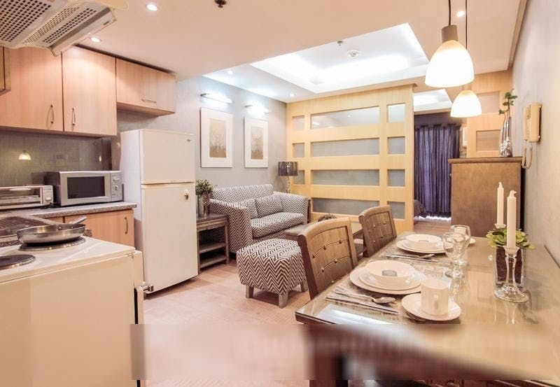 "1BR Condo for Rent in Elizabeth Place, Salcedo Village, Makati"07
