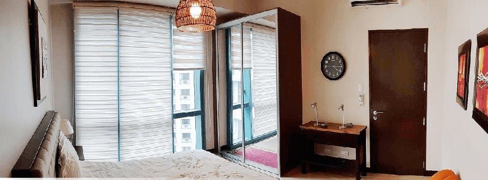 "2BR Condo for Rent in 8 Forbes Town Road, BGC - Bonifacio Global City,"08